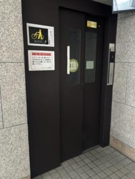 エレベーター エレベーター