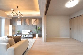 隣接する洋室と繋げて利用可能