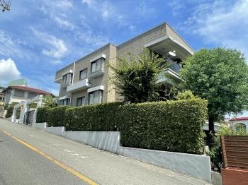 外観（西側）