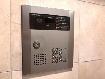 オートロック付き