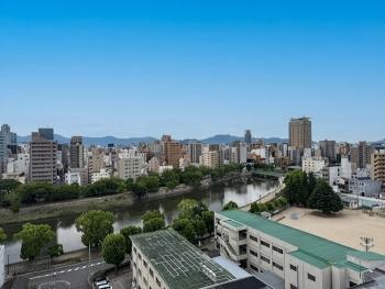 東側バルコニーから南東方向の眺望 東側バルコニーから南東方向の眺望