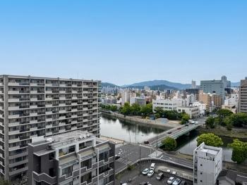 東側バルコニーから北東方向の眺望 東側バルコニーから北東方向の眺望