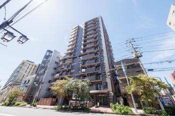 東府中駅より徒歩１分、総戸数49戸