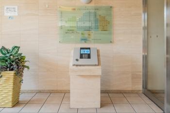 防犯面に配慮したオートロック完備