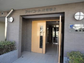 エントランス前