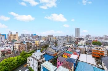 東側バルコニーからの眺望