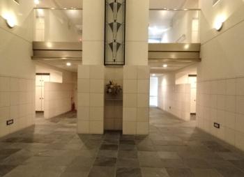 エントランスホール