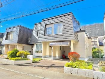 物件外観　地下鉄東西線「新さっぽろ」駅　徒歩７分