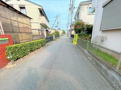 南西側公道に接道