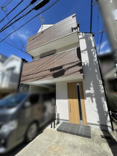 ■2015年8月建築の一戸建てです