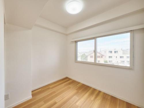 北側居室約3.5畳