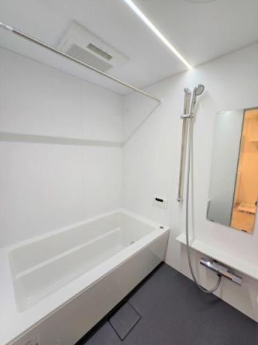 ユニットバス新規交換(1418サイズ・換気暖房乾燥機付)