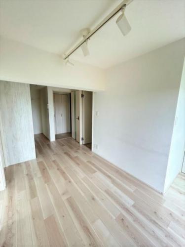 北向きバルコニー側リビングルーム