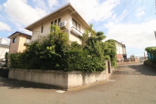 南西・北西の角地です。