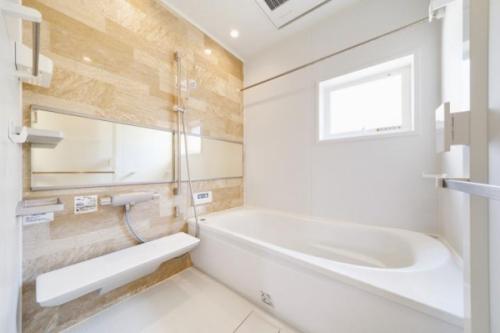 1616サイズの浴室（ガス式浴室換気乾燥機付き）