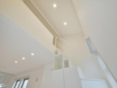 ロフト収納の階段