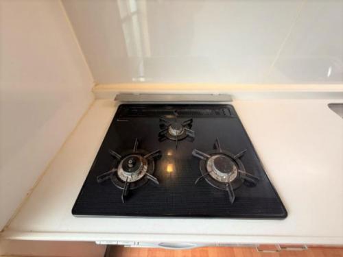 ■3口ガスコンロございます。