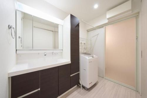 三面鏡洗面化粧台