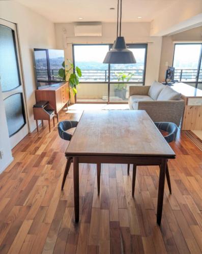 約12.8帖のリビングダイニング