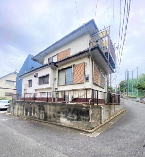 建物は2025年12月現在解体中です