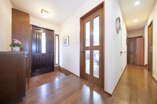 広々とした玄関スペース