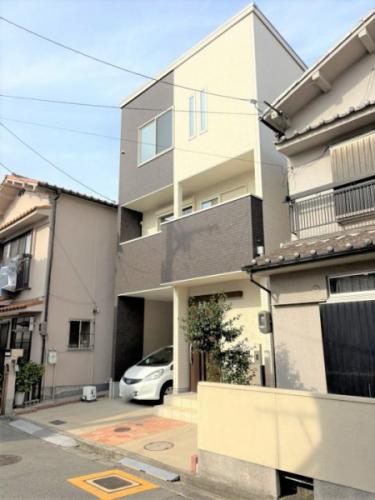 駐車2台可（車種による）