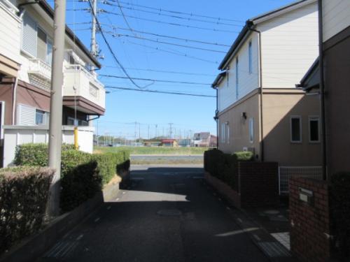 前面道路（北西側１）