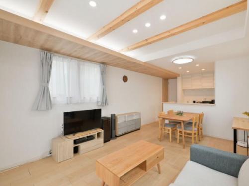 リビングダイニング部分床暖房