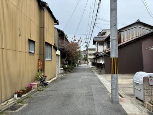 西側からの写真