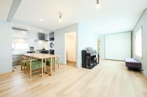 1階にLDKがございます