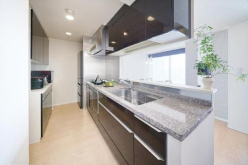 独立性を高めた約4.4帖のキッチンスペース。