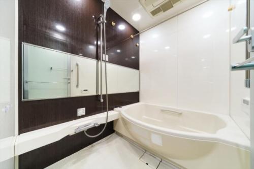 １４１８サイズのユニットバスです。