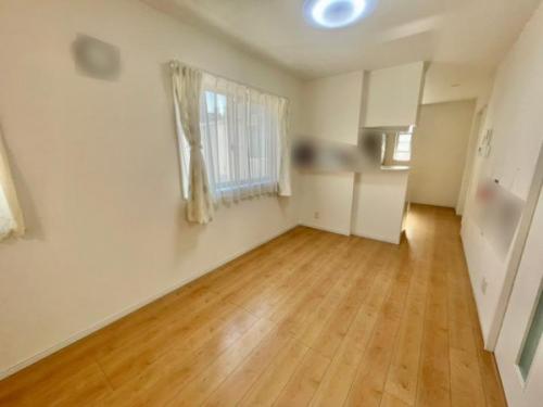 ■ダイニング部分（床暖房有り）