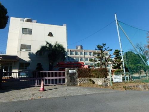 鳴海東部小学校 1590m 鳴海東部小学校 1590m