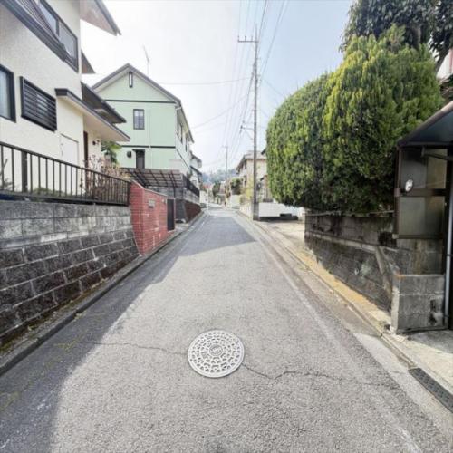 前面道路西から東