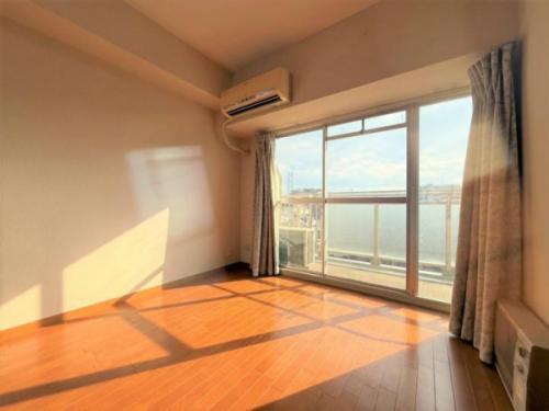 南西向きのリビングです。