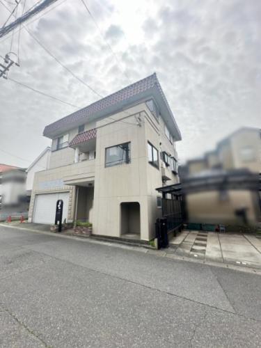 前面道路を含む現地写真