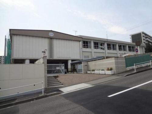 猪子石中学校 710m 猪子石中学校 710m