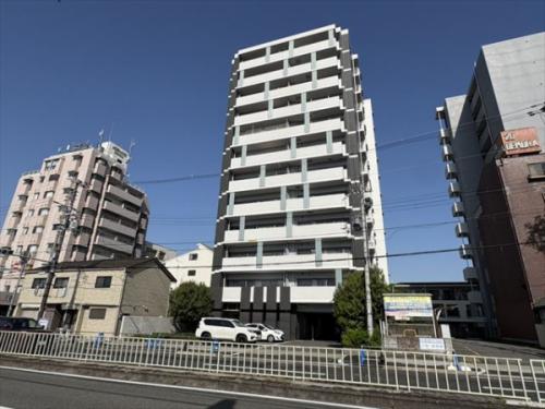 ブランズ帝塚山万代池公園。２００７年１月　建築