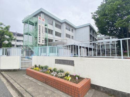 区立関中学校