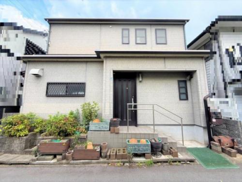 平成8年9月築です。
