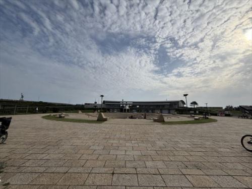 湘南海岸公園まで約278m(約4分) 湘南海岸公園まで約278m(約4分)