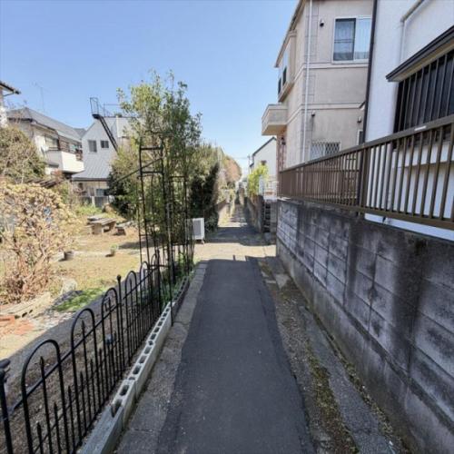 南西側　水路