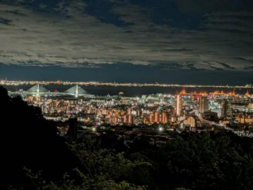 ～夜には日中とは異なる魅力がございます～