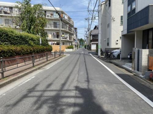 建築条件無し!お好きなハウスメーカーで建築可能です。 建築条件無し!お好きなハウスメーカーで建築可能です。