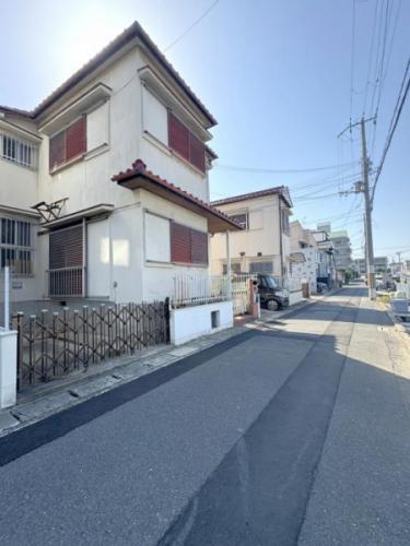 【前面道路を含む現地写真】 【前面道路を含む現地写真】