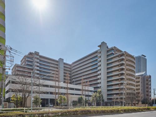 総戸数272戸の大規模レジデンス