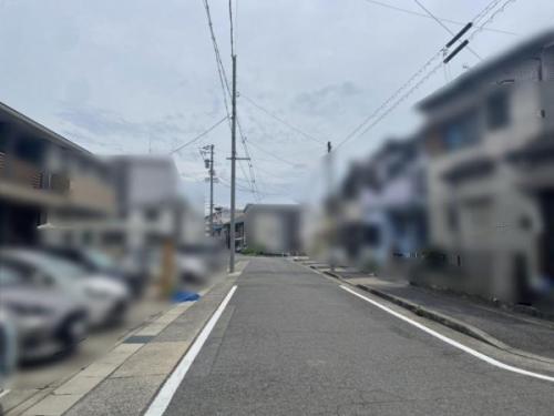前面道路含む外観 前面道路含む外観