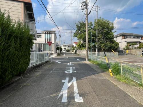 前面道路含む現地写真 前面道路含む現地写真