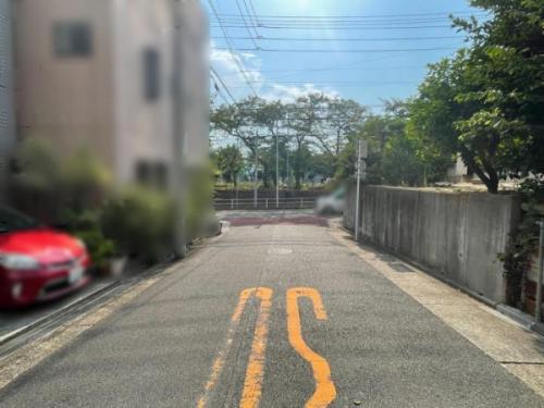 前面道路含む現地写真 前面道路含む現地写真